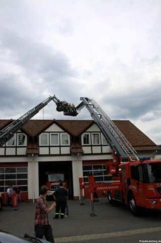 2011-06-16 -73- Vorfuehrung Hubrettungsfahrzeuge